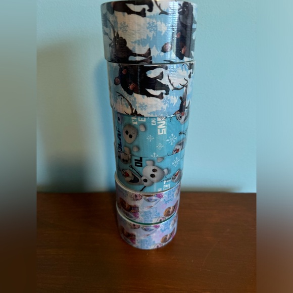 Duck Tape Disney’s Frozen - 6 Rolls - Picture 2 of 5